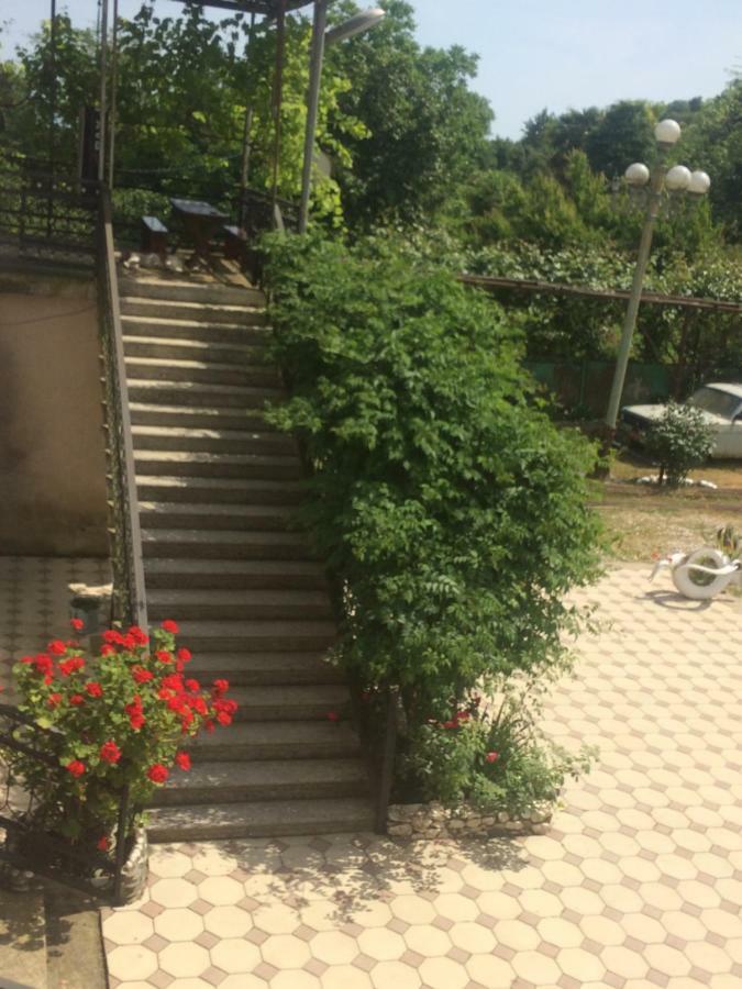 Guesthouse At Oleg'S Zolotoy Bereg Gudauta Esterno foto
